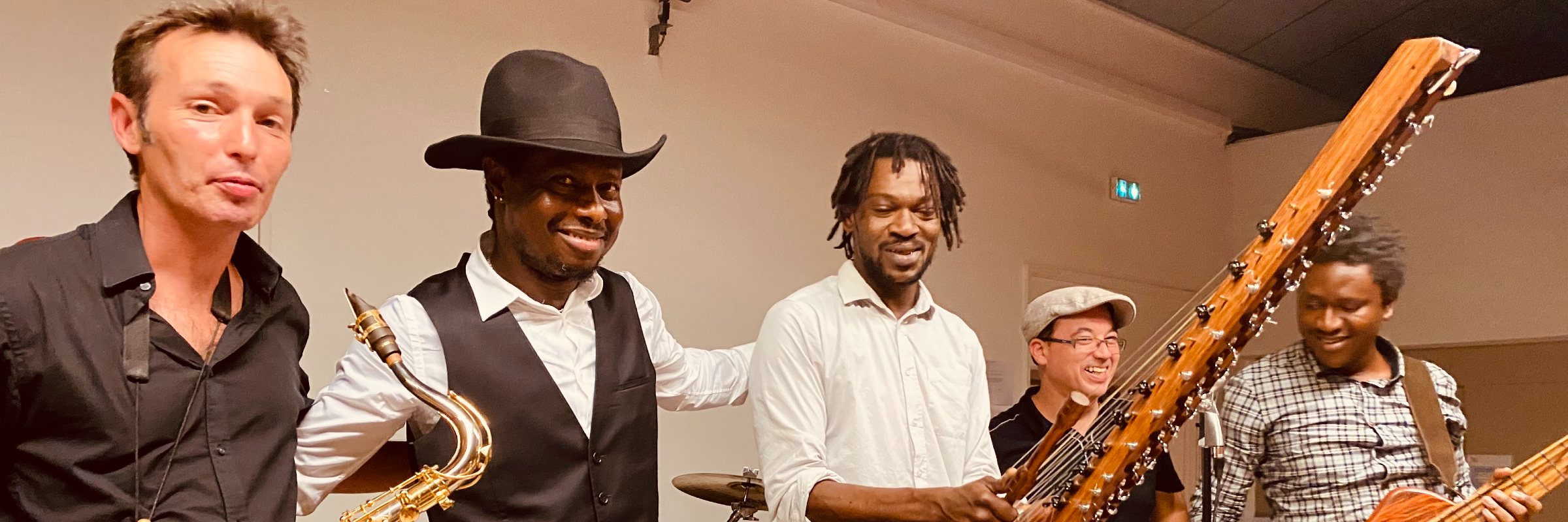 Yancouba Diebaté & Wato, groupe de musique Jazz en représentation à Bouches du Rhône - photo de couverture n° 2