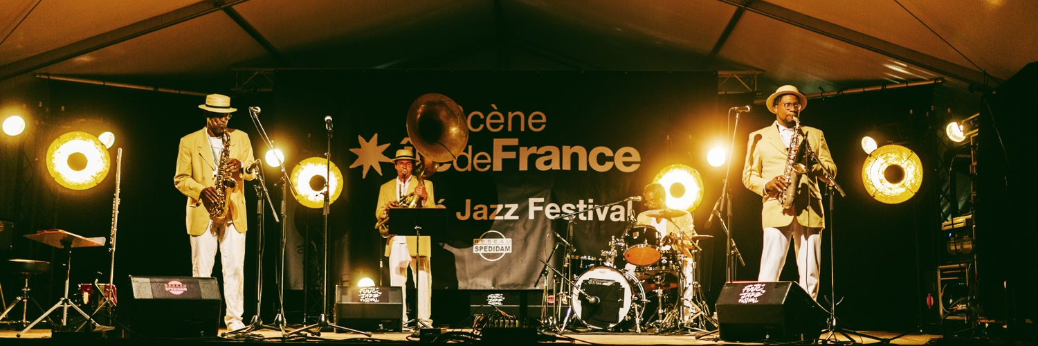 Caribop, groupe de musique Fanfare en représentation à Val de Marne - photo de couverture n° 4
