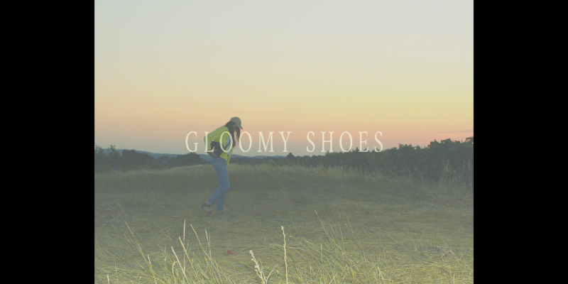 Gloomy Shoes, groupe de musique Rock en représentation à Rhône - photo de couverture n° 2