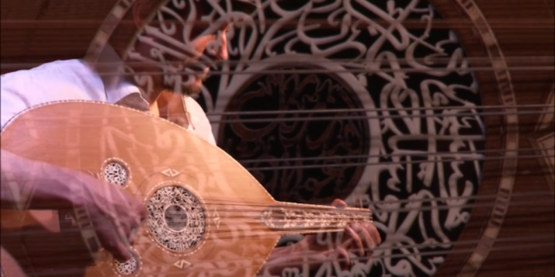 Raphael Benyoucef, musicien Musiques du monde en représentation à Gard - photo de couverture