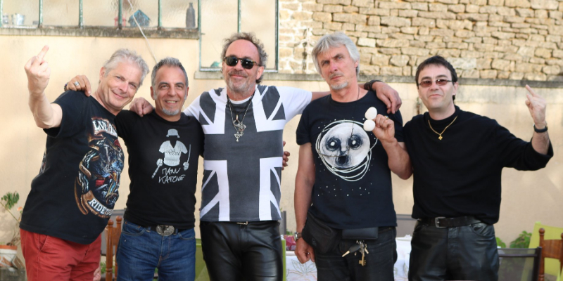Grand 8, groupe de musique Rock en représentation à Val de Marne - photo de couverture n° 1