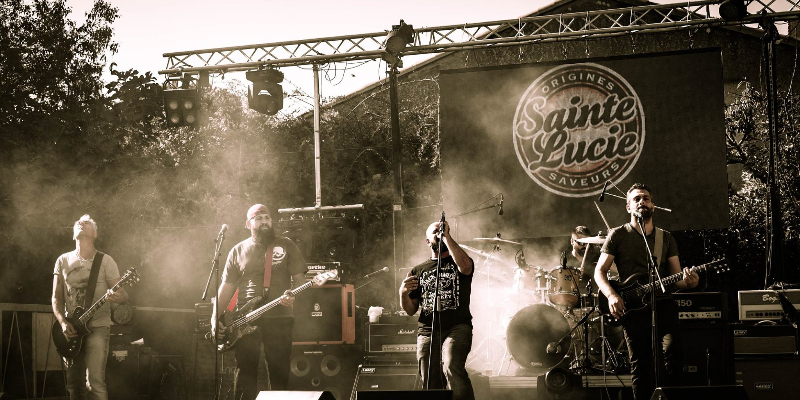 SamSaraH, groupe de musique Rock en représentation à Vaucluse - photo de couverture