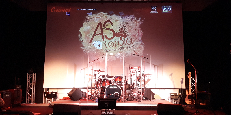 ASTEROID, groupe de musique Rock en représentation à Charente Maritime - photo de couverture n° 1