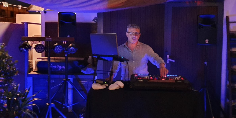 DJ.M, DJ Dj en représentation à Bouches du Rhône - photo de couverture n° 3