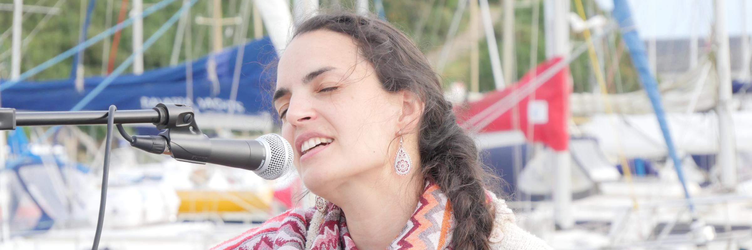 Mariette, musicien Chanteur en représentation à Morbihan - photo de couverture n° 2