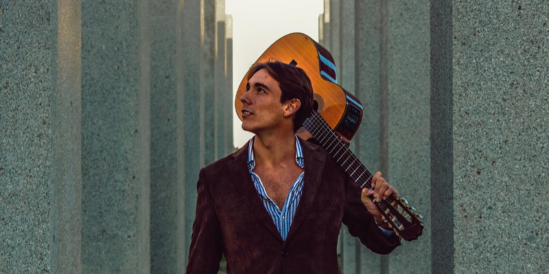 MattYeux Piriou, musicien Chanteur en représentation à Paris - photo de couverture n° 2