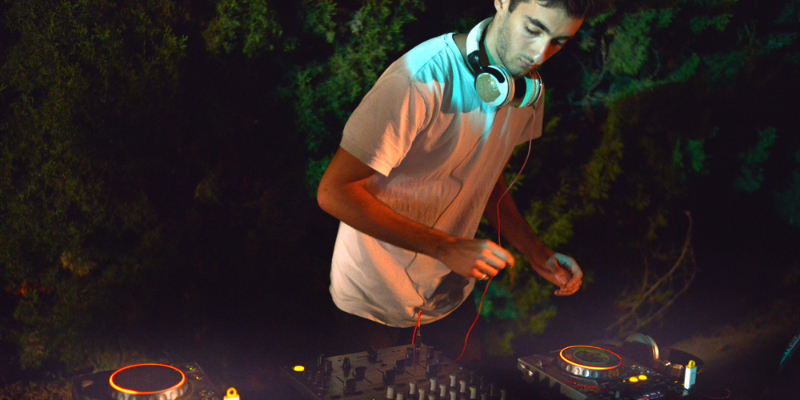 Opus Nord, DJ DJ en représentation - photo de couverture