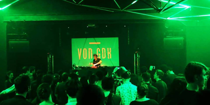 Von GDK, DJ Dj en représentation à Paris - photo de couverture n° 3