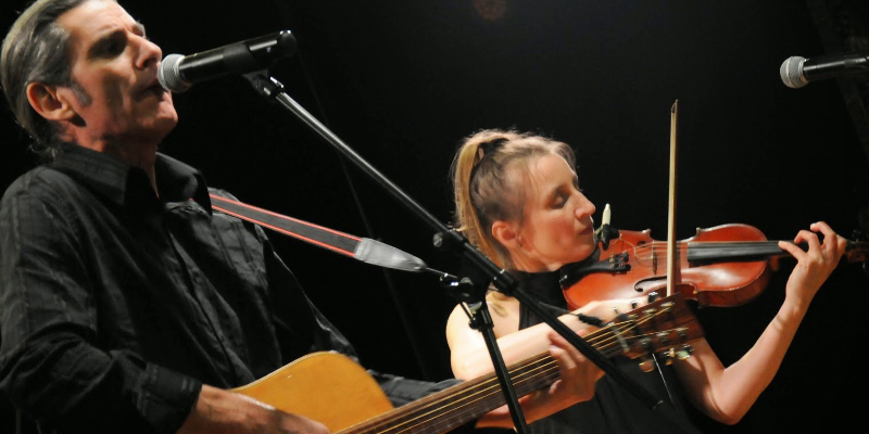 Kenna & Cox, musicien Acoustique en représentation - photo de couverture n° 2
