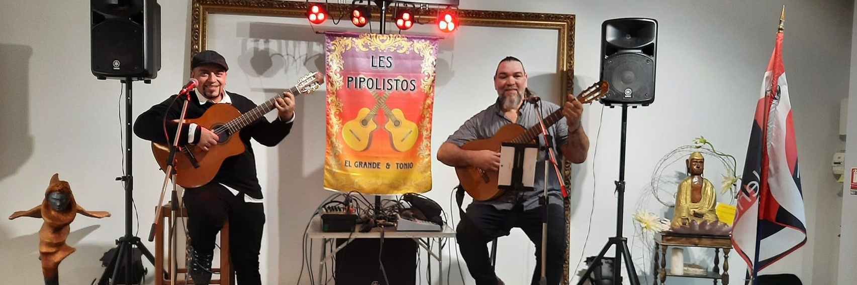 Pipolistos, musicien Gypsy en représentation à Vaucluse - photo de couverture n° 2