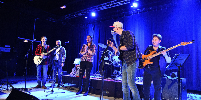 The INGALLS, groupe de musique Rock en représentation à Bouches du Rhône - photo de couverture