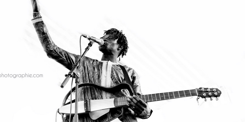 Ameth Sissokho, musicien Chanteur en représentation à Paris - photo de couverture n° 1